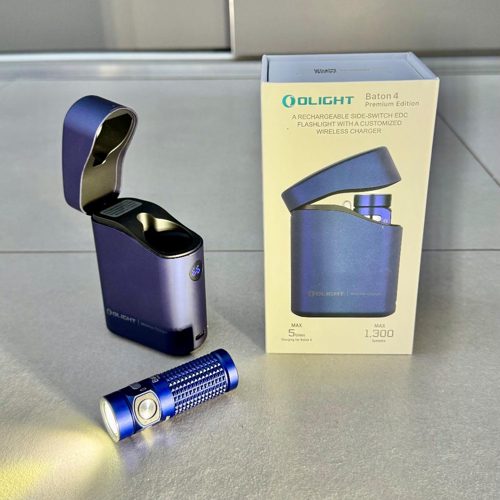 Professionele zaklamp Olight Baton 4 Premium Kit blauw, Enlèvement, Comme neuf, Accumulateur