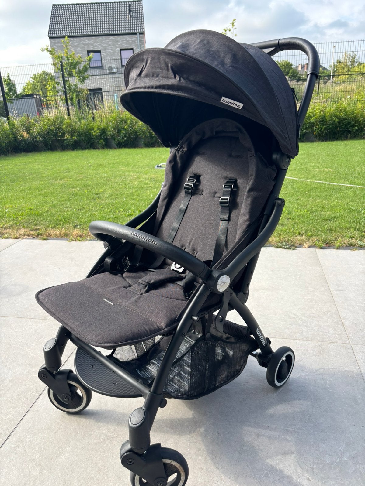 Hamilton buggy, Ophalen, Zo goed als nieuw