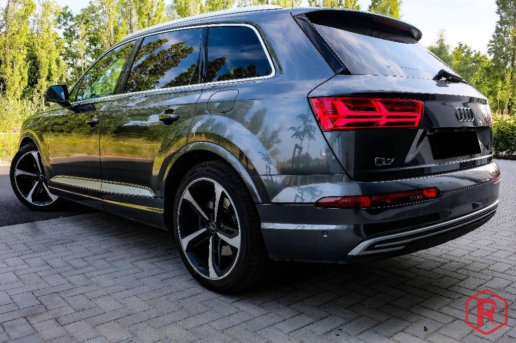 Audi Q7 e-tron 3.0 TDi V6 Quattro S line BTWwagen 1Eigenaar, Auto's, Automaat, https://public.car-pass.be/vhr/96f49516-3f77-4513-8788-beefbbdfb28a?lang=nl