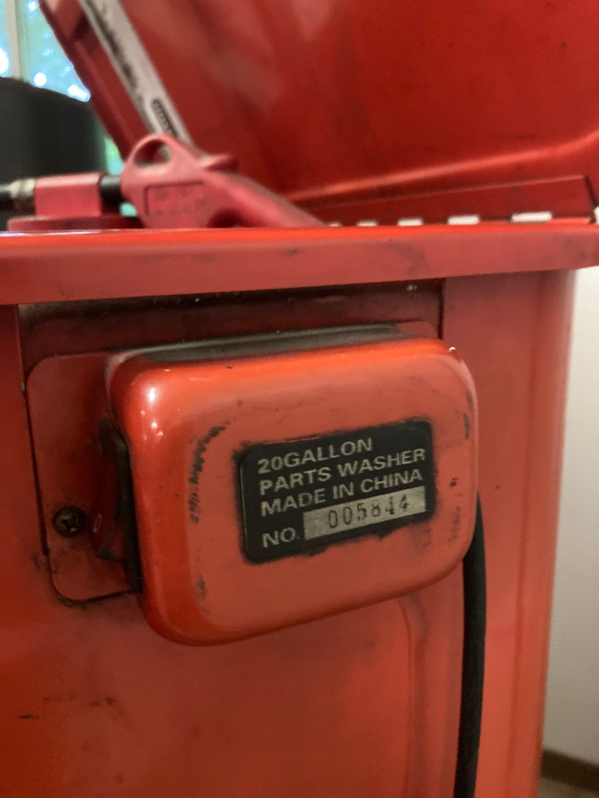 Ontvetterbak met pomp, Enlèvement, Utilisé