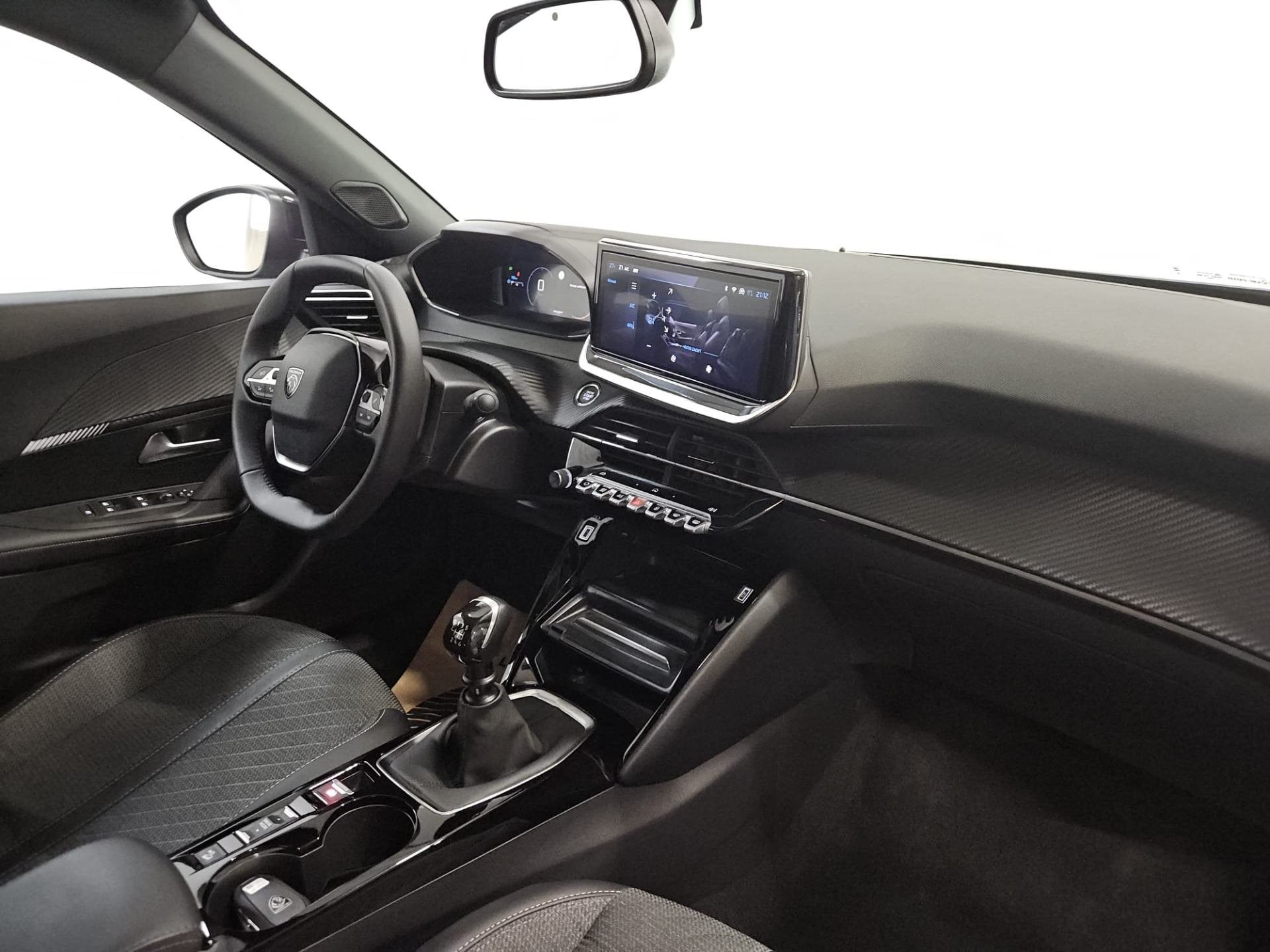 Peugeot 2008 1.2 Turbo Allure (bj 2025), Auto's, 1263 kg, Stof, Gebruikt, Parkeersensor