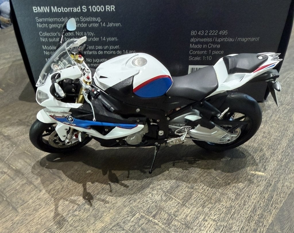 BMW S 1000 RR - 1:10 miniatuur nieuw, Enlèvement ou Envoi, Neuf, Moteur