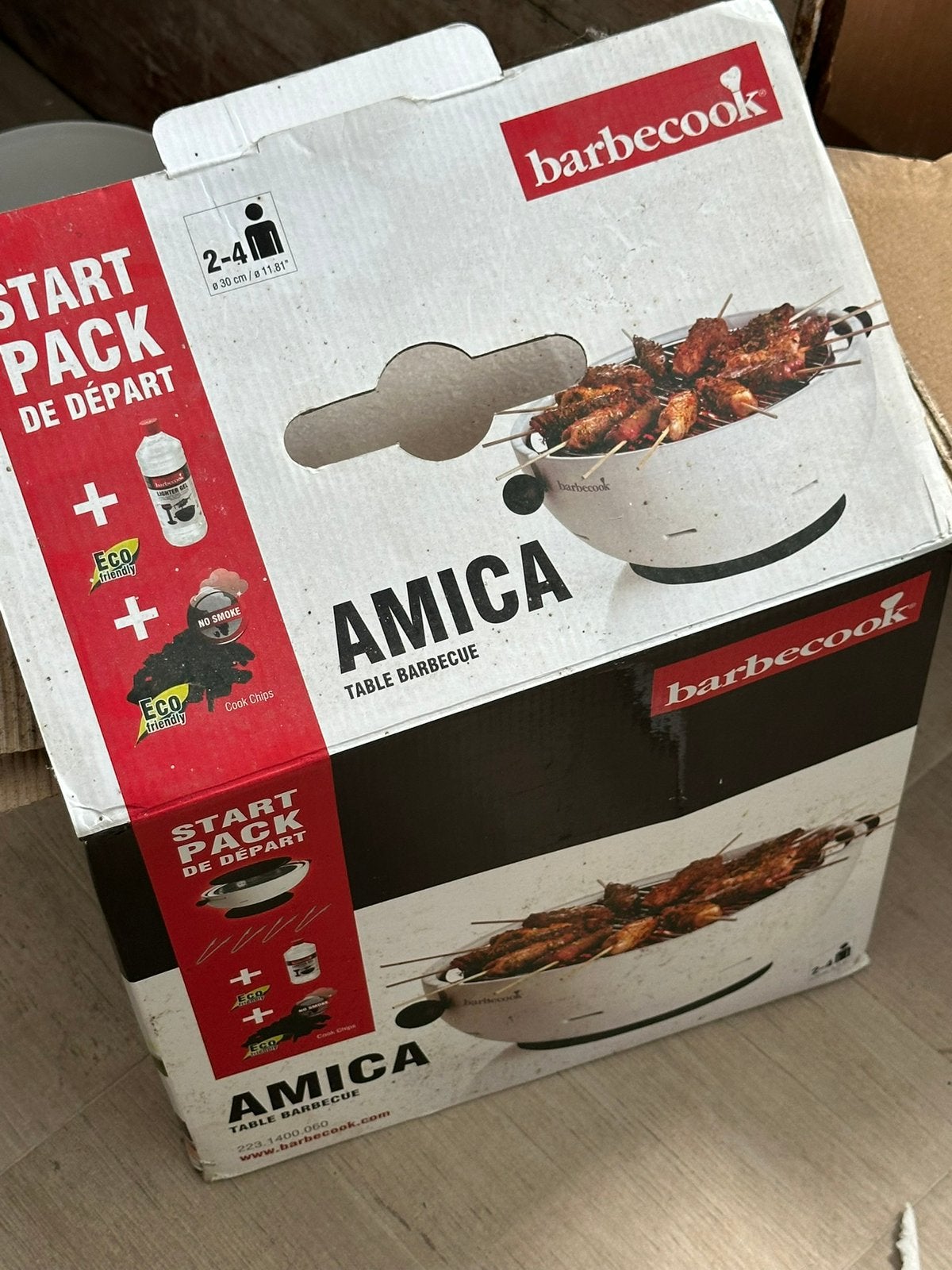 Barbecue de table avec charbon nouveau, Electroménager, Appareils à gourmet, Enlèvement, Neuf