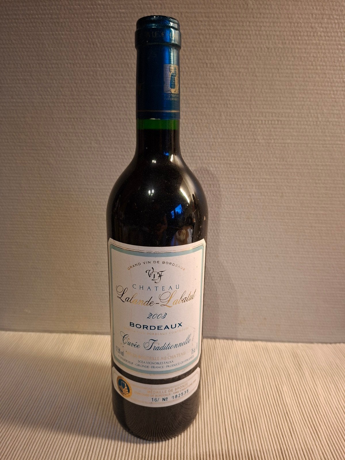 Vin exclusif Chateau Lalanee-Labatut Bordeaux 2003, Collections, Vins, Enlèvement