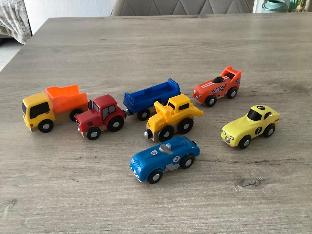 Houten plastic speelgoed voertuigen, Kinderen en Baby's, Speelgoed |Speelgoedvoertuigen, Ophalen of Verzenden, Zo goed als nieuw