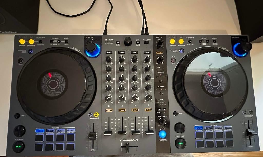Pioneer DDJ-FLX6-GT + Hercules Monitor 42 & DJ45 Koptelefoon, Muziek en Instrumenten, Ophalen, Zo goed als nieuw, Dj-set, Pioneer