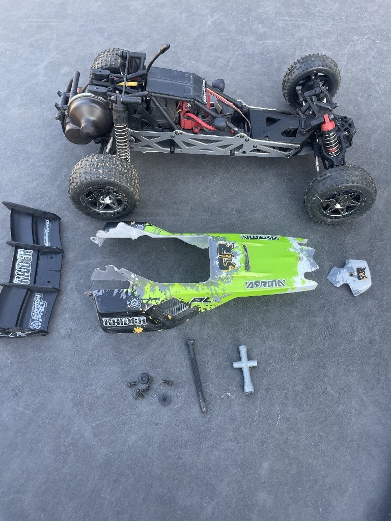 ARRMA Raider BLX Buggy, Hobby en Vrije tijd, Modelbouw | Radiografisch | Auto's, Gebruikt, Auto offroad, Schaal 1:10, Ophalen