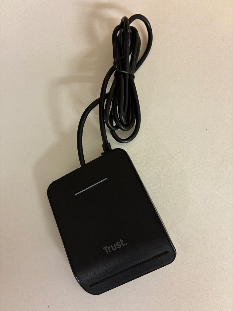 Lecteur de carte à puce externe USB C eID, noir, Informatique & Logiciels, Enlèvement ou Envoi, Comme neuf, TRUST