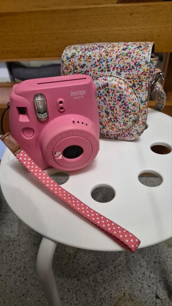 ​Instax Mini 9 Roze Instant Camera + Matchende Tas, Audio, Tv en Foto, Fotocamera's Analoog, Ophalen