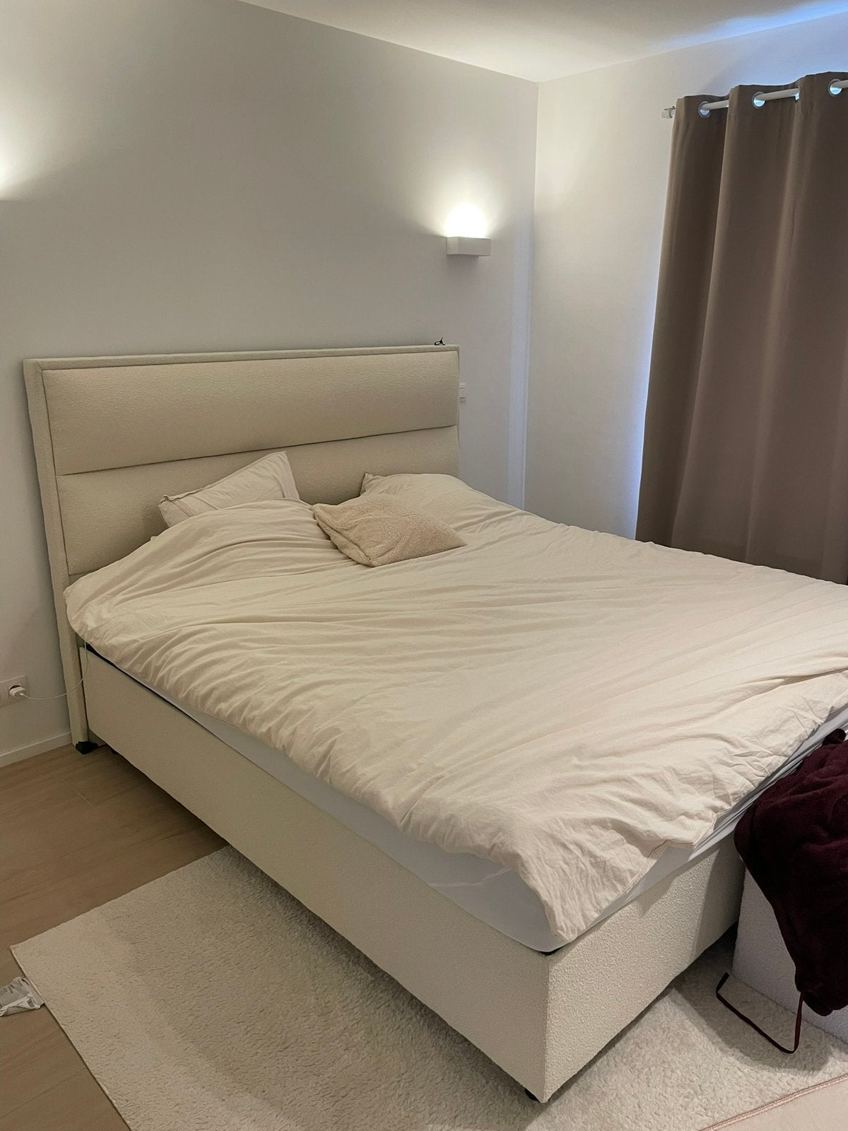 Bed te koop 180 x 200 cm, Ophalen, Zo goed als nieuw