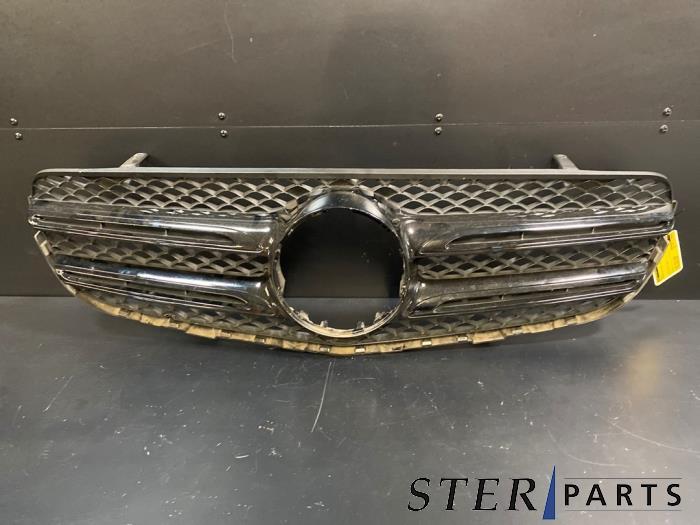 Calandre d'un Mercedes GLC-Klasse, 3 mois de garantie, Utilisé, -, -