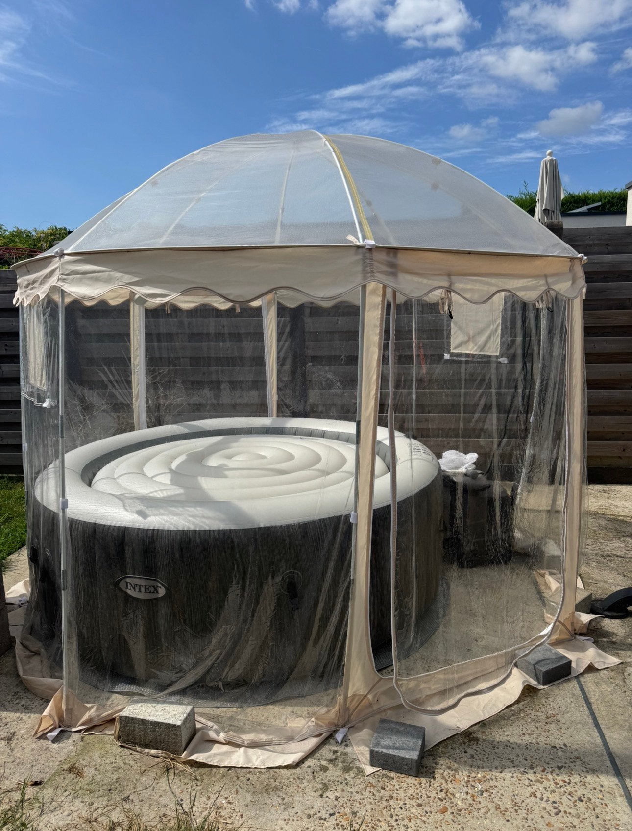Intex jacuzzi wifi 4p, Ophalen, Zo goed als nieuw, Afdekzeil, Opblaasbaar