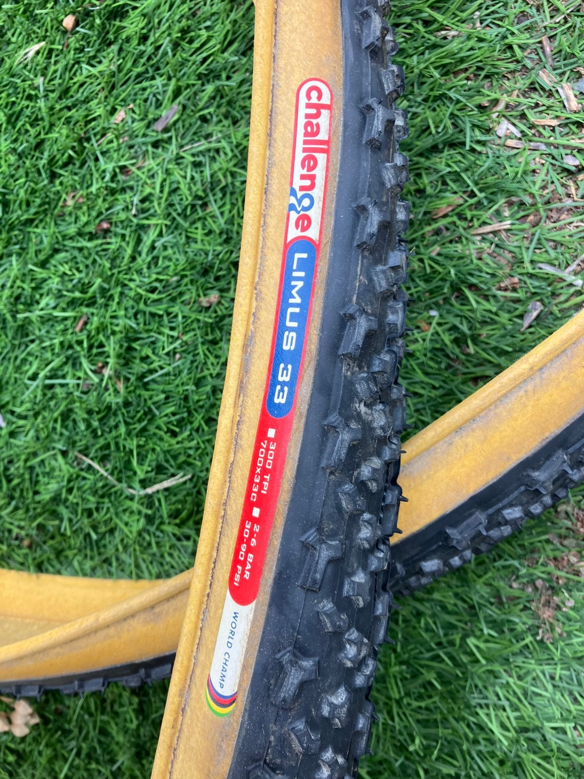 Défi Limus 33, Enlèvement ou Envoi, Comme neuf, Gravelbike, Pneu