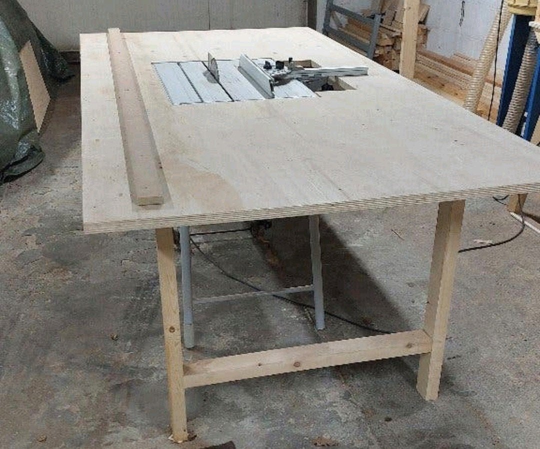 Festool precisio CS70ebg trek/ afkortzaagmachine met tafel, Doe-het-zelf en Bouw, Gereedschap | Zaagmachines, Ophalen