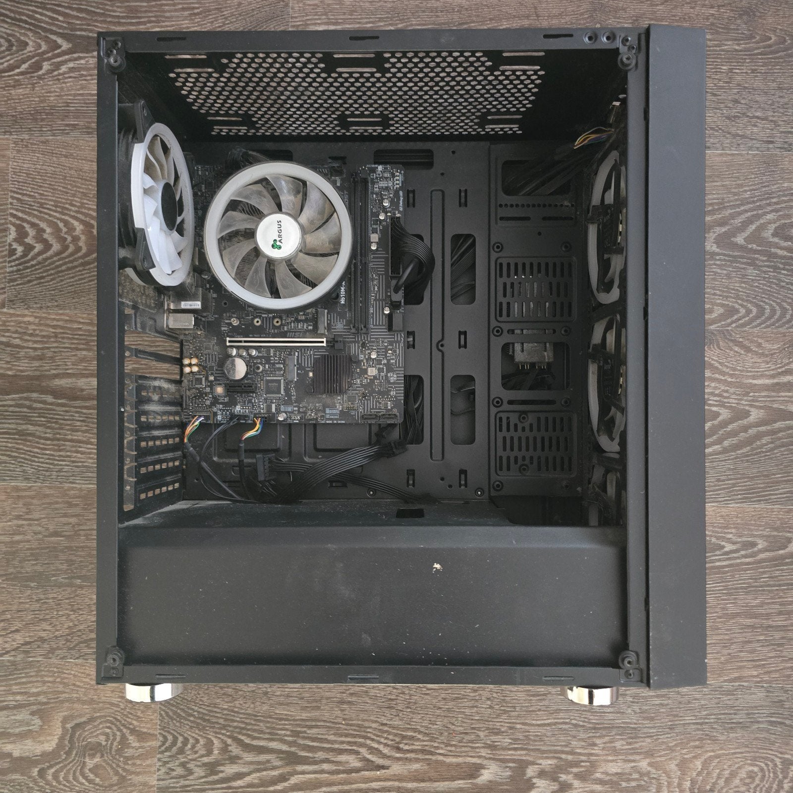 Gaming PC Case + Motherboard + ARGUS Cooler + Fans, Computers en Software, Ophalen, Gaming, SSD