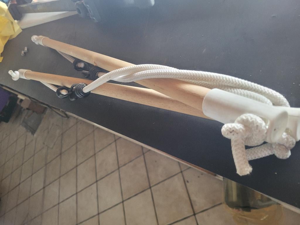 Supports de Drapeaux de Showroom - Bois & Corde, Enlèvement, Comme neuf