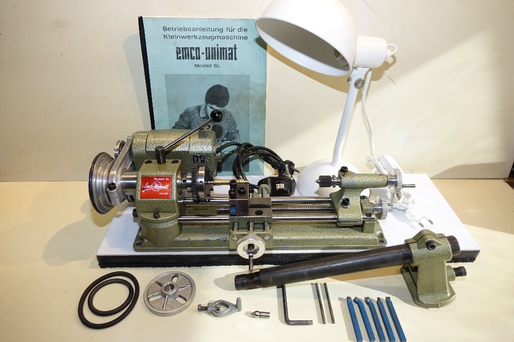 Neat Emco Unimat SL avec lampe, ciseaux, nouvelles courroies, Bricolage & Construction, Tours, Utilisé, Tour à métaux, Moins de 500 mm