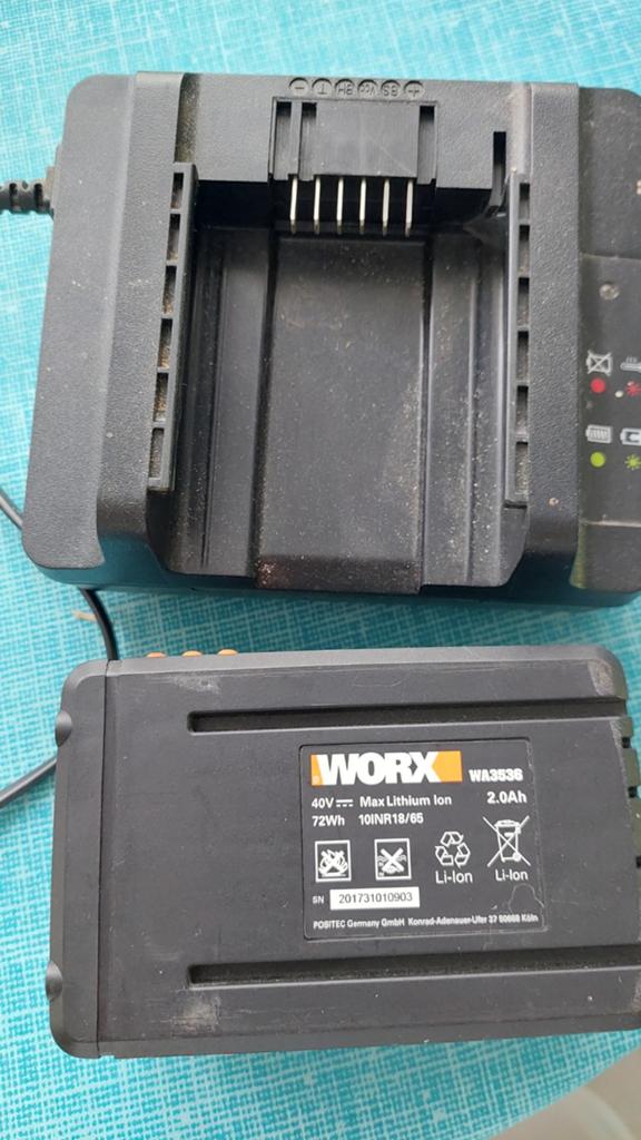 Chargeur Worx + batterie, Doe-het-zelf en Bouw, Ophalen