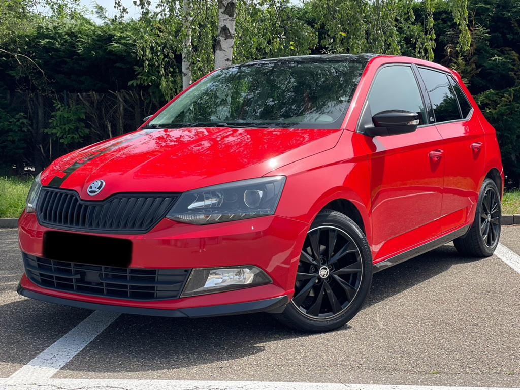 Skoda Fabia 1.2 TSI MONTE CARLO, Autos, Rouge, Achat, Euro 6, Boîte manuelle