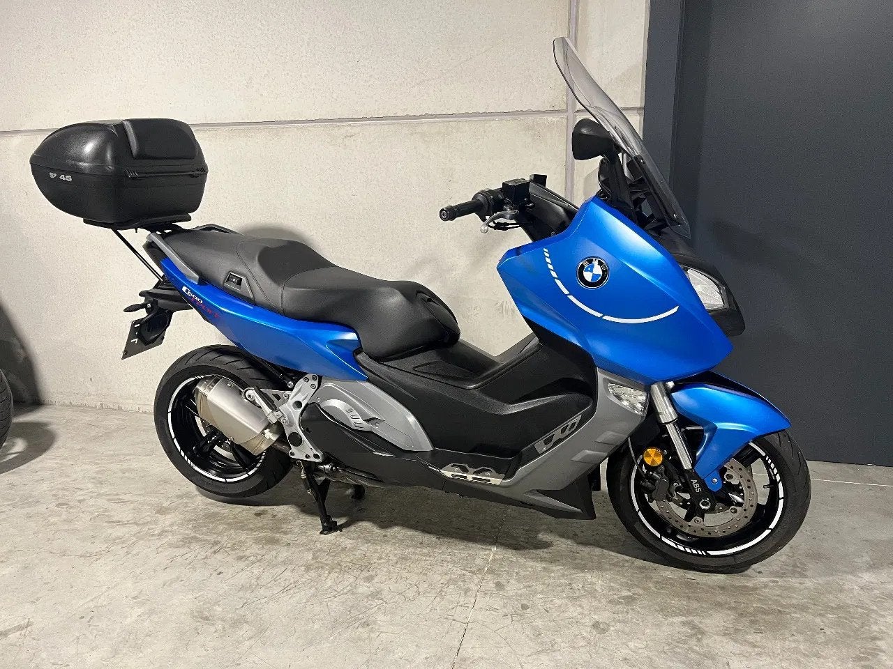 BMW C600 Sport met topcase (bj 2012), Motoren, Motoren | BMW, Bedrijf, Scooter, meer dan 35 kW