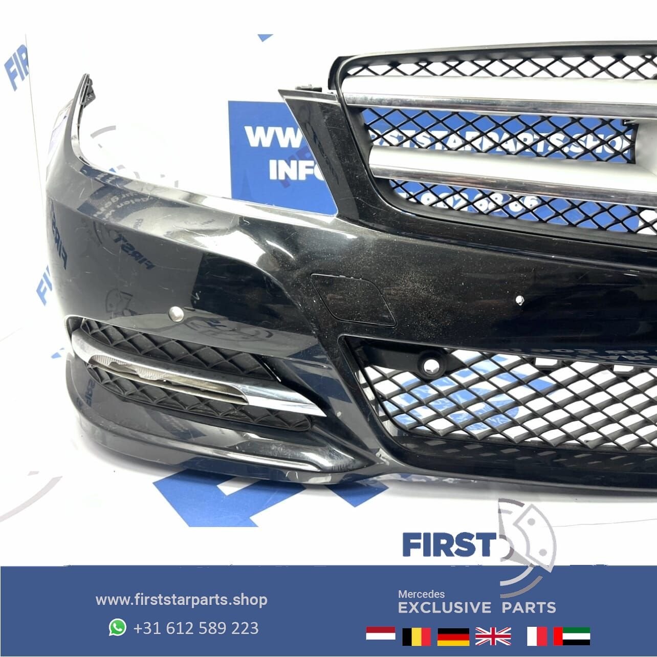 W204 FACELIFT VOORBUMPER COMPLEET + GRIL ORIGINEEL Mercedes, Autos : Pièces & Accessoires, Carrosserie & Tôlerie, Utilisé, -, Avant