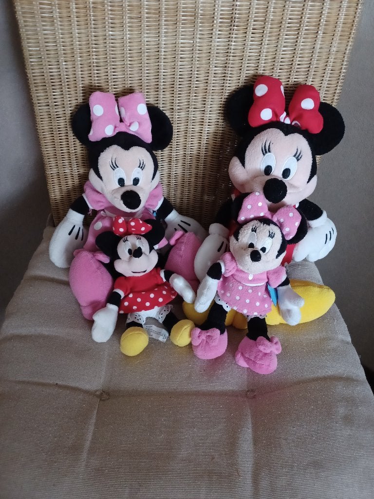 Minnie mousse knuffels, Verzamelen, Ophalen of Verzenden, Overige figuren, Zo goed als nieuw, Knuffel
