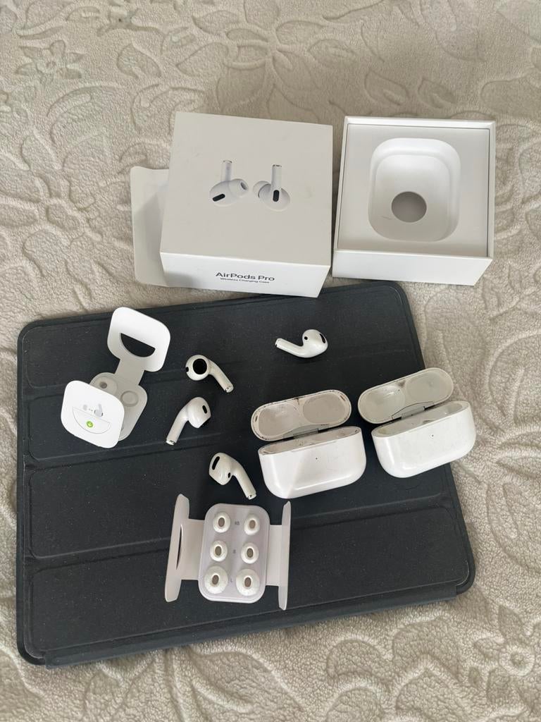 Apple airpods pro diverse onderdelen werking onbekend, Telecommunicatie, Ophalen, Gebruikt, Wit, Apple