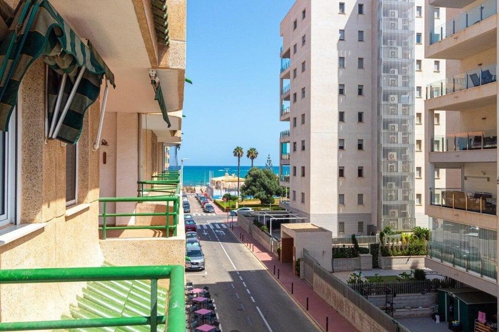 Gerenoveerd appartement in La Mata, Torrevieja, Dorp, Spanje, La Mata, Torrevieja, 71 m²