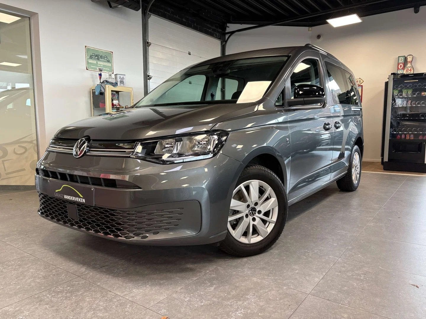 Volkswagen Caddy Caddy 1.5 TSI (bj 2025), Auto's, Stof, Zwart, 4 cilinders, https://public.car-pass.be/vhr/de218614-06f1-48cc-8801-664122e04019