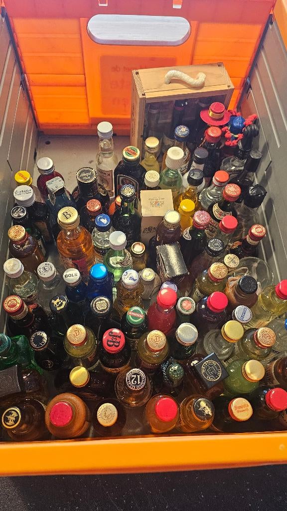 Kleine drankflesjes, Verzamelen, Ophalen of Verzenden