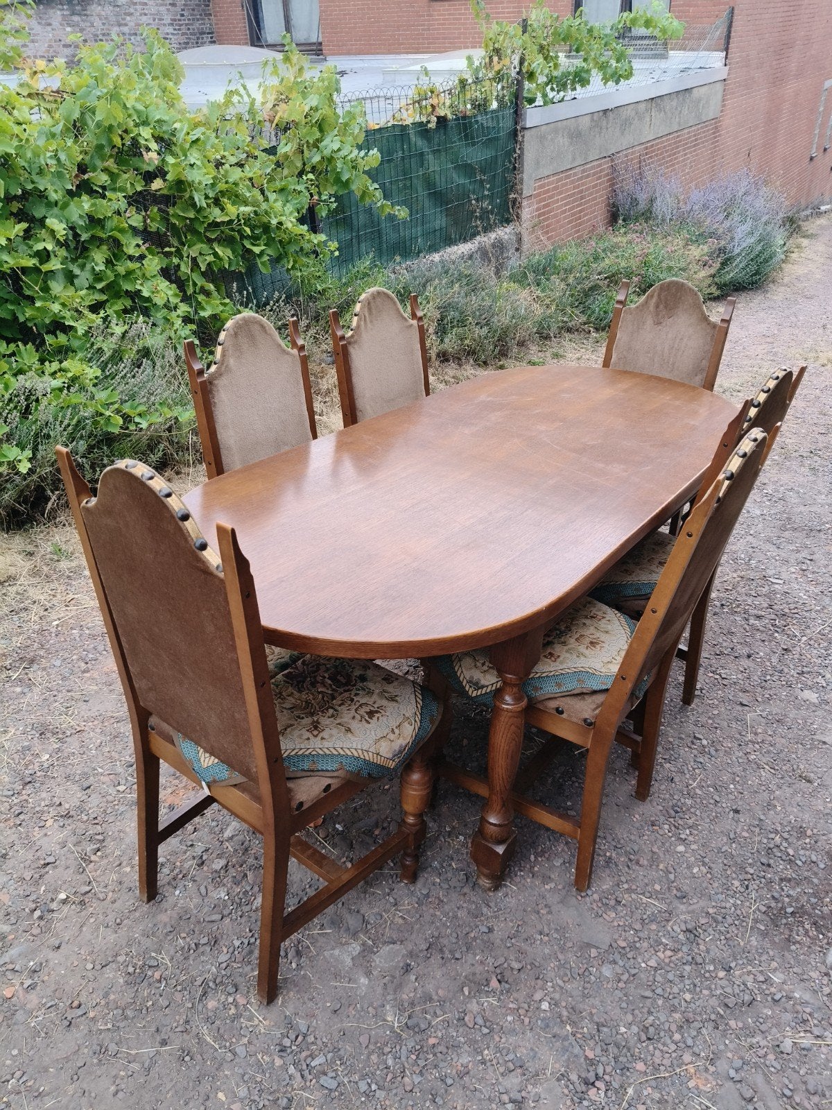 table+6 chaises, Utilisé