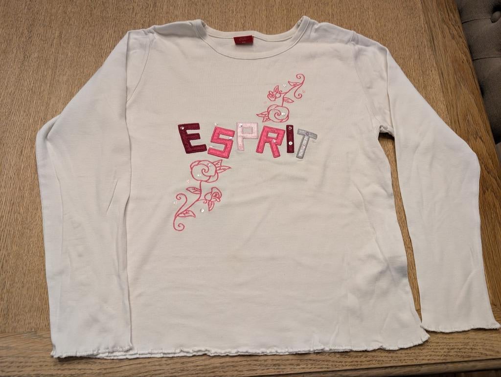 Blouse Esprit avec bordure spéciale pour 10/11 ans, Enfants & Bébés, Vêtements enfant | Taille 140, Enlèvement ou Envoi, Pull ou Veste