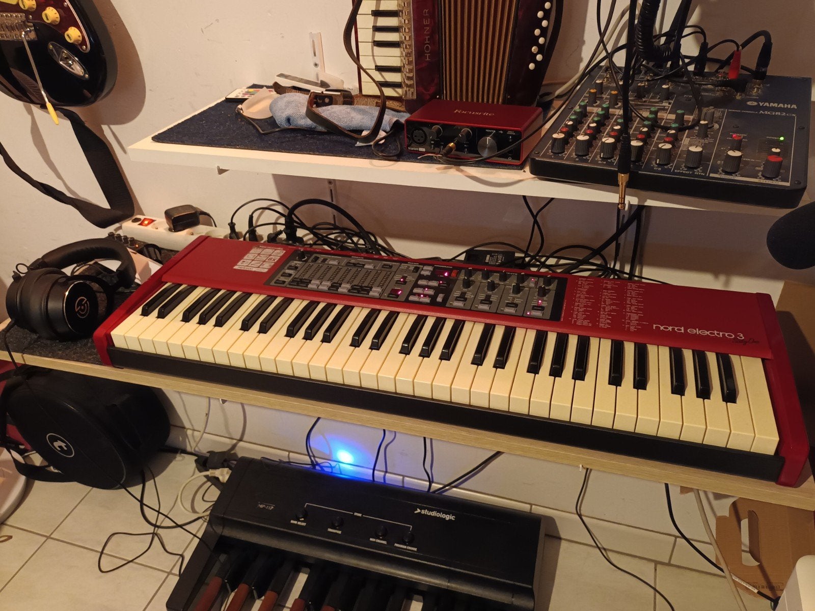 Nord Electro 3, Muziek en Instrumenten, Aanslaggevoelig, Ophalen, Overige merken, 61 toetsen