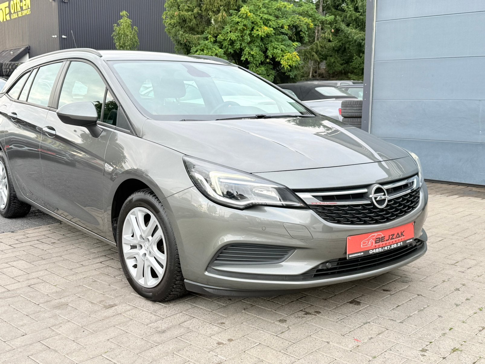 Opel Astra Sports Tourer 1.0i Turbo 37.000km 1j garantie, Auto's, Voorwielaandrijving, Stof, Euro 6, https://public.car-pass.be/vhr/4d1d2a8a-04c2-4d20-b9f8-22b227696d76