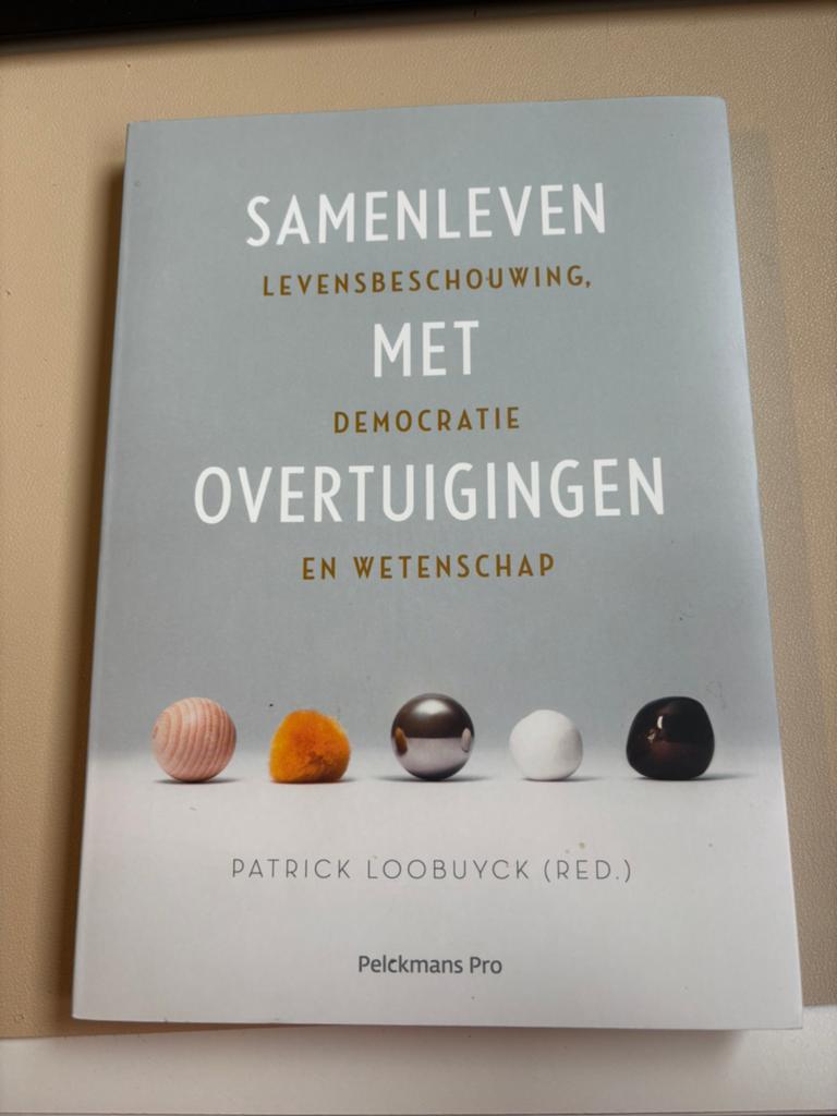 Handboek samenleven met overtuigingen, Boeken, Economie, Management en Marketing, Ophalen, Zo goed als nieuw