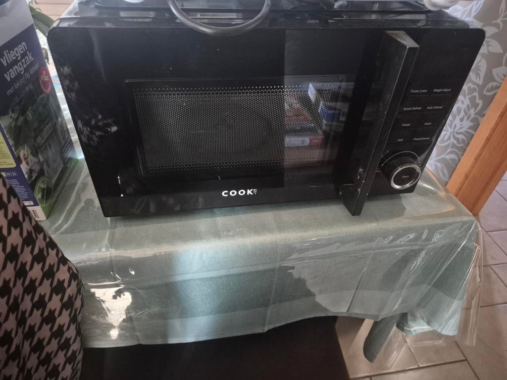 Cuire au micro-ondes, Enlèvement