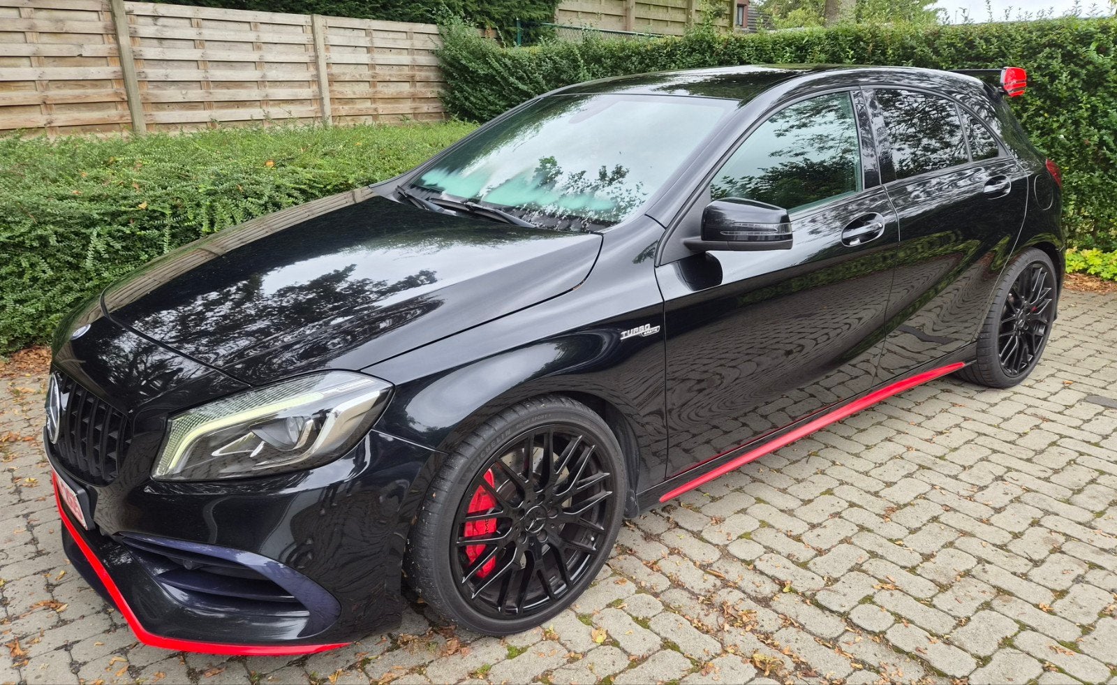 Mercedes AMG A45 Turbo 4Matic, Auto's, Automaat, Dealer onderhouden, 4 cilinders, Zwart