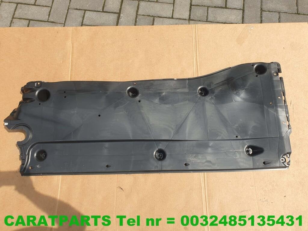 5QS825202 tiguan bodembeschermplaat Tiguan CT1 = 2024 -...., Auto-onderdelen, Fabrikant BV, Gebruikt, Info@fabrikant.eu, Fabrikantstraat 1
1000 AA  Amsterdam, NL