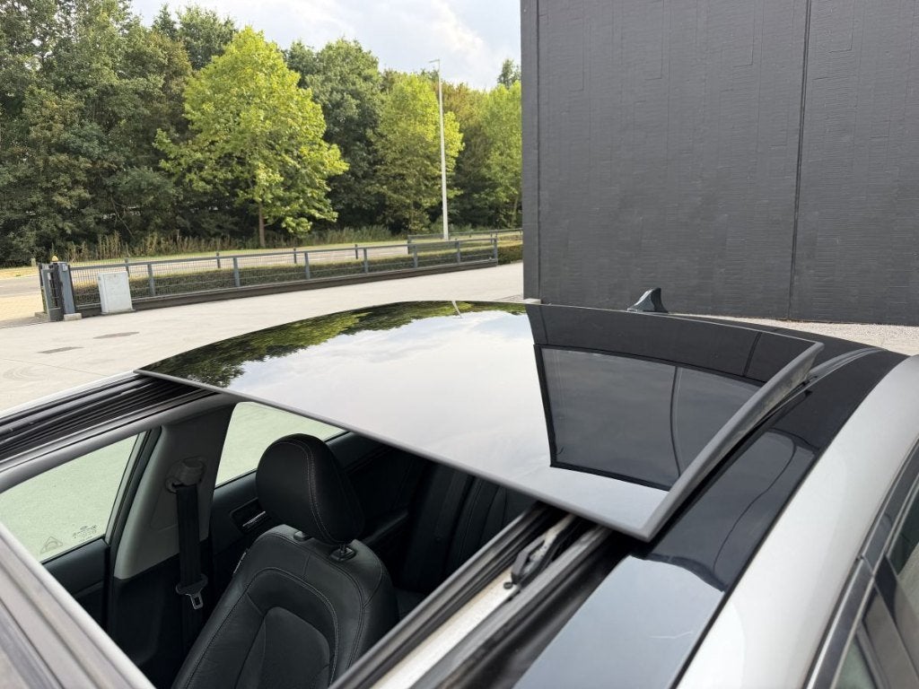 Kia Optima 1.7 CRDi Panorama Zetelkoeling Camera, Autos, Kia, Achat, Entreprise, Boîte manuelle, Noir
