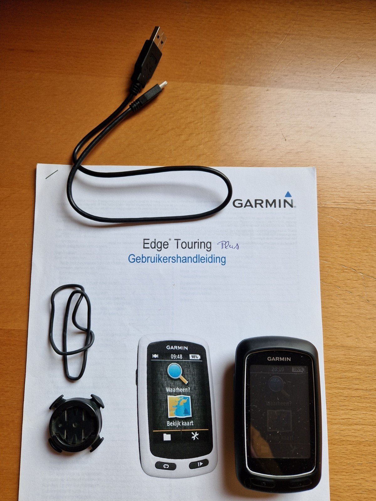 Garmin Edge Touring Plus navigatietoestel voor fiets, Ophalen