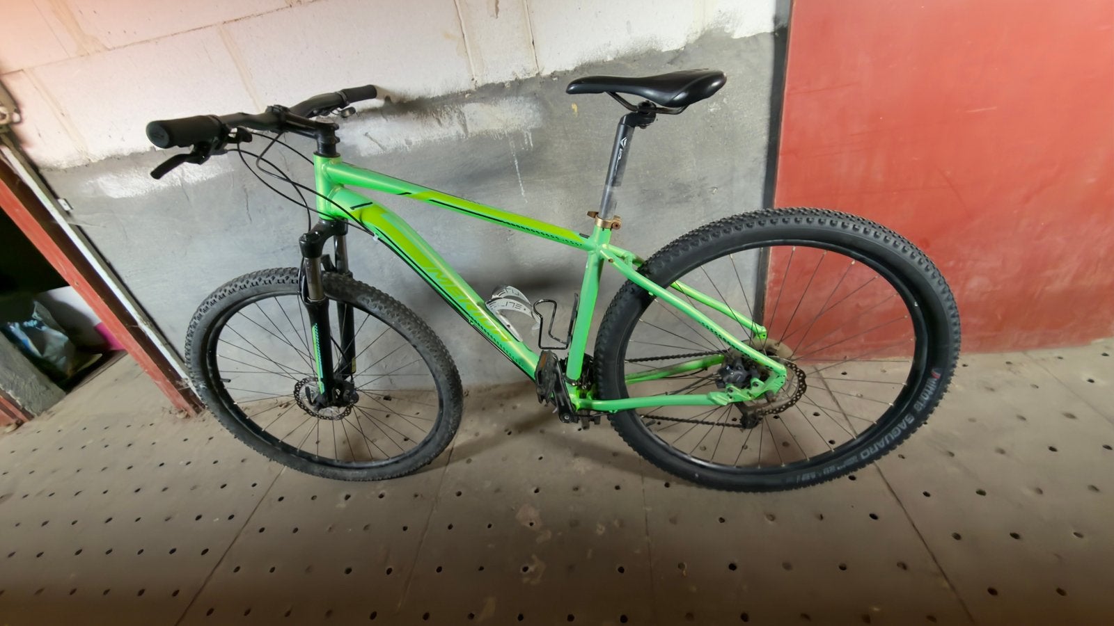 Fiets merdia, Fietsen en Brommers, Ophalen, Zo goed als nieuw