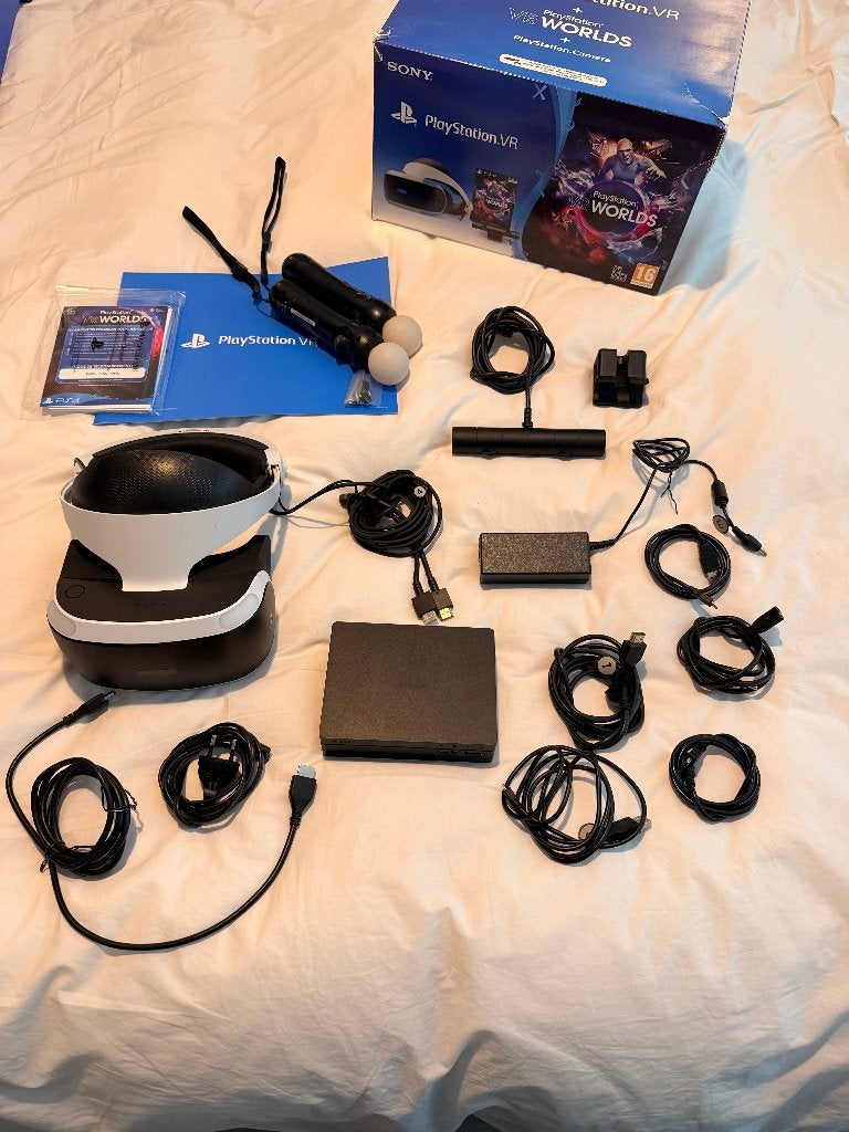 Pack Casque VR PlayStation V2 + Camera + 2 Move + Jeux VR, Consoles de jeu & Jeux vidéo, Enlèvement, Utilisé, Lunettes VR, Sony PlayStation