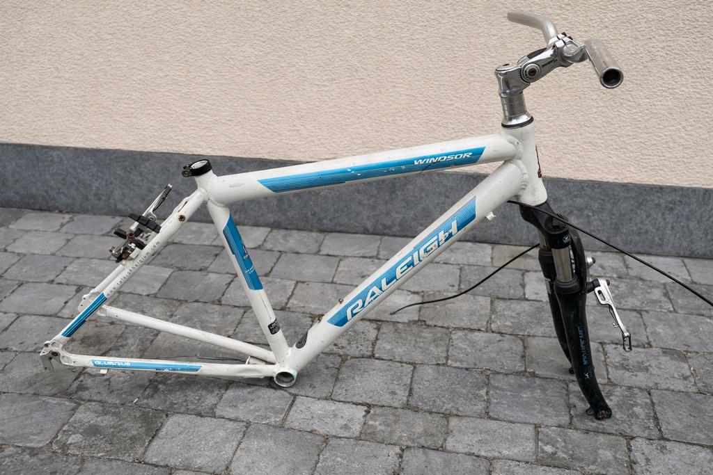 Raleigh Windsor alu fietsframe + voorvork (MTB/trekking), Fietsen en Brommers, Ophalen, Gebruikt, Overige merken, Vering