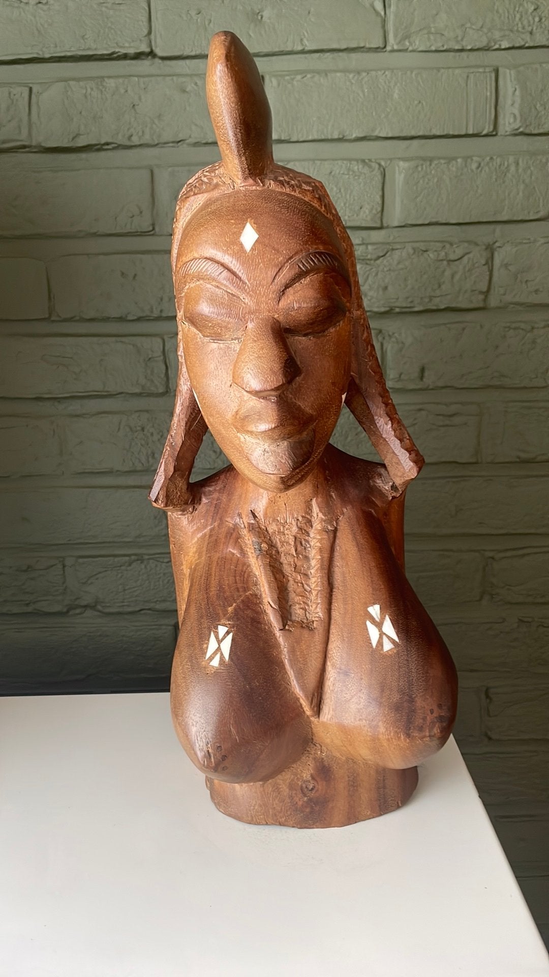 Statue africaine en bois, Enlèvement, Comme neuf