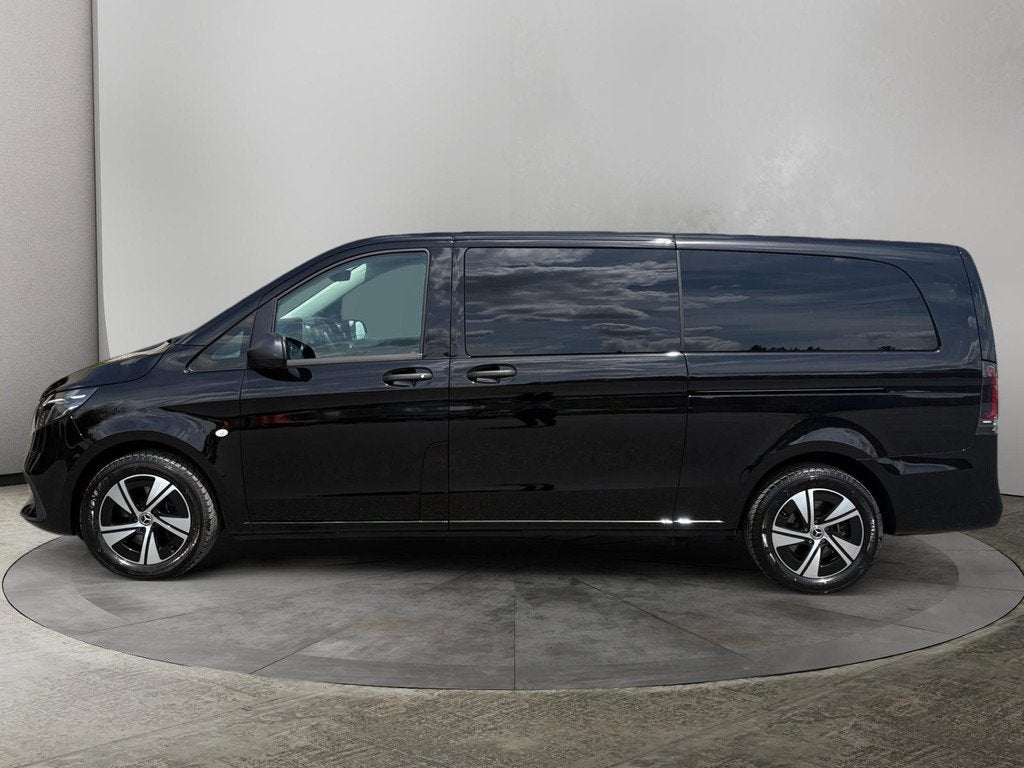Mercedes-Benz Vito Tourer 114 CDI Pro L3 9G-Tronic, Auto's, Mercedes-Benz, 186 g/km, Gebruikt, Zwart, 4 cilinders