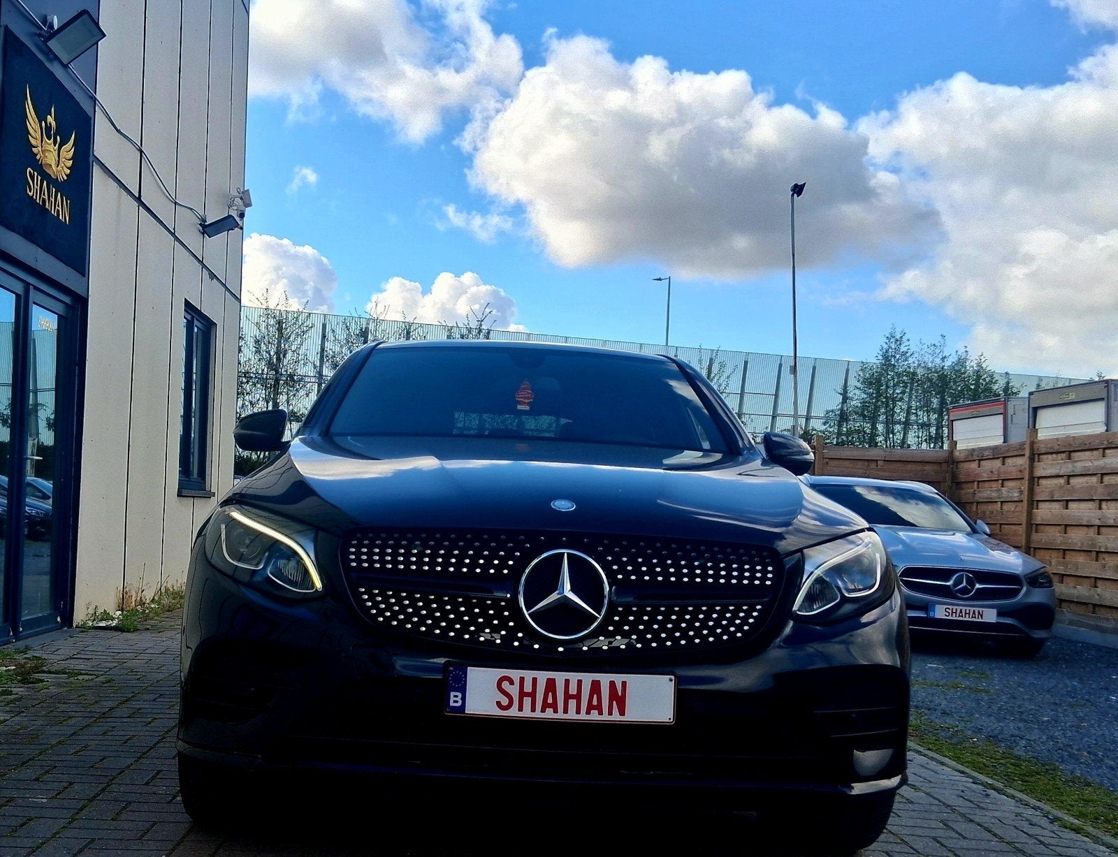 Mercedes-Benz GLC 250 4MATIC AMG / Designo – 2017 – 77.000 k, Auto's, Automaat, 4 cilinders, Leder, 5 zetels