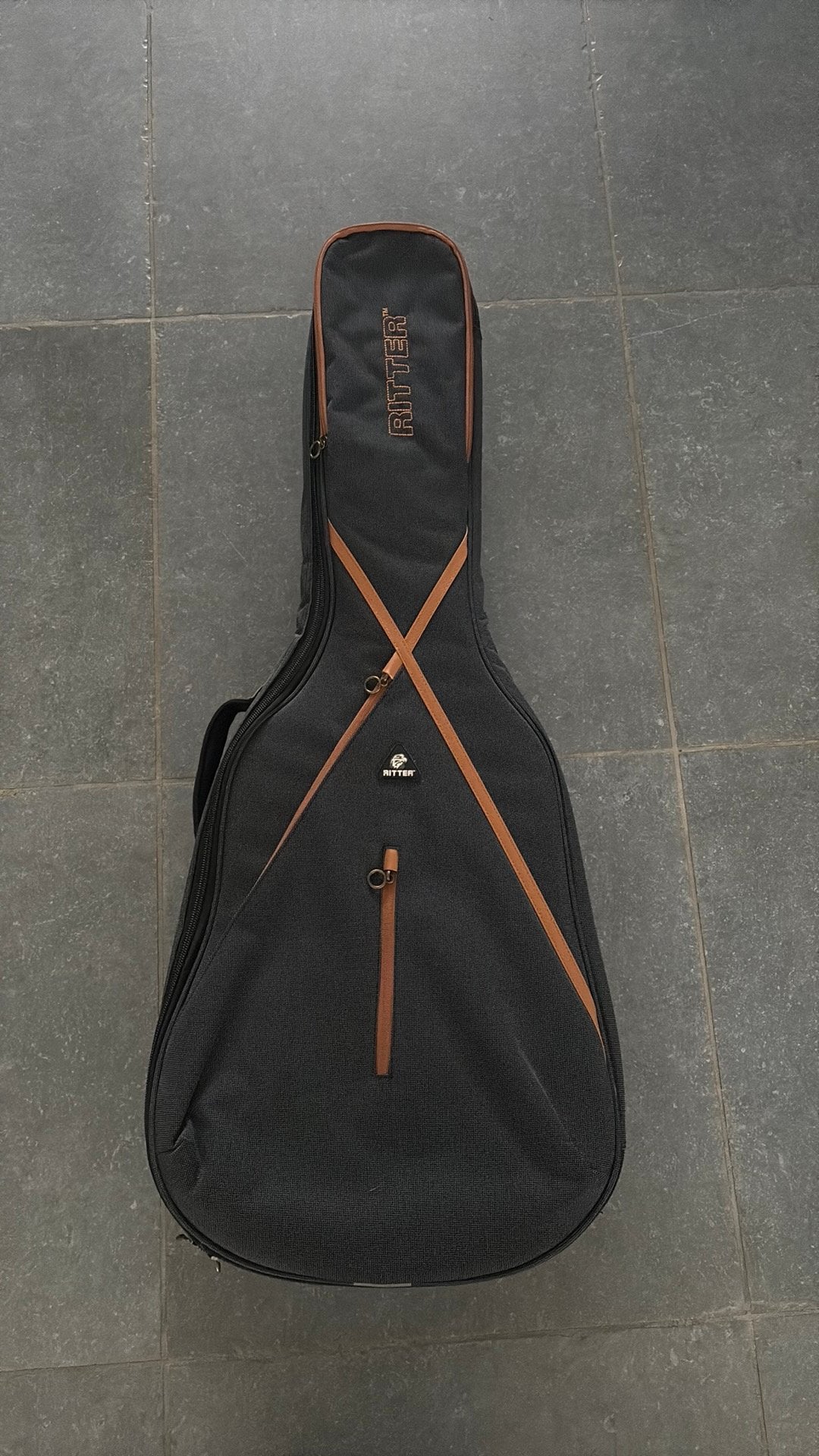 Ritter gitaarzak voor acoustische gitaar, Muziek en Instrumenten, Behuizingen en Koffers, Ophalen of Verzenden, Zo goed als nieuw