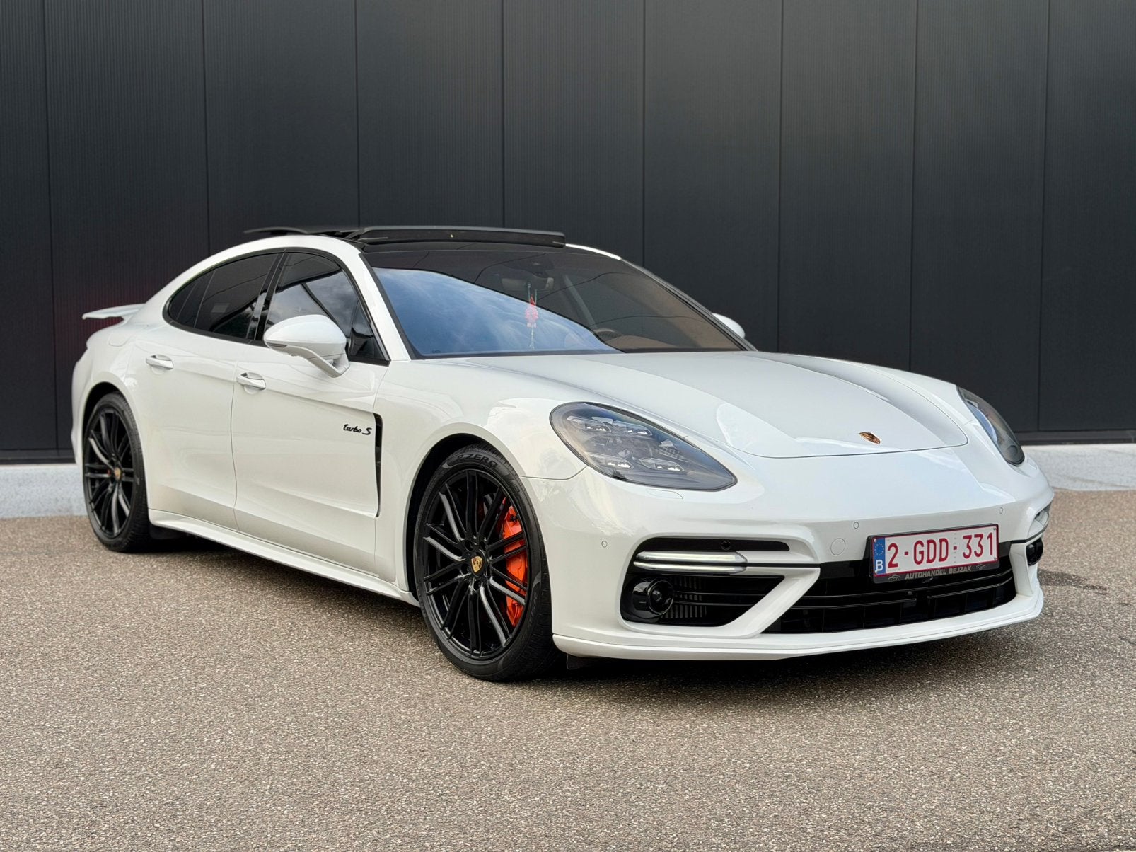 Porsche Panamera Turbo S E-Hybrid V8 4.0i 680PK Full Optie, Auto's, Porsche, Automaat, Euro 6, Bruin, Alcantara