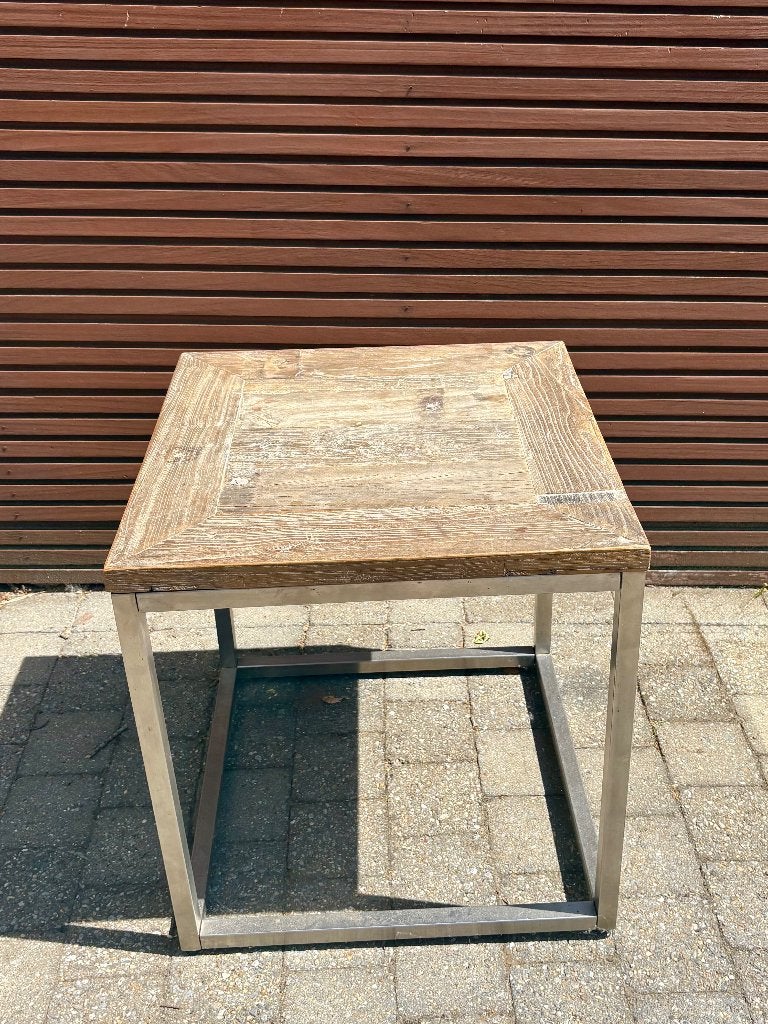 Bijzettafel, Huis en Inrichting, Tafels | Bijzettafels, Gebruikt, Vierkant, 55 tot 75 cm, Industrieel