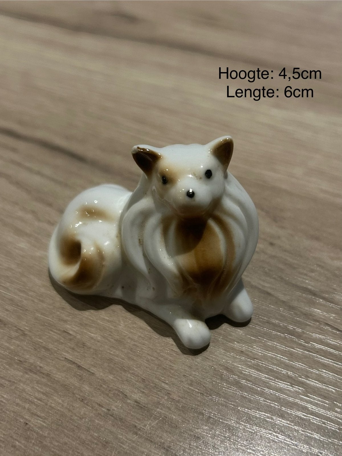 Beeldje liggend hondje, Enlèvement ou Envoi, Comme neuf, Animal